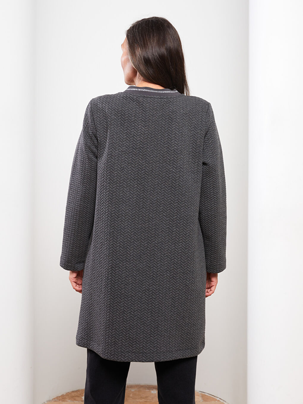 Antrasit Kolej Yaka Kendinden Desenli Uzun Kollu Kadın Hırka-4