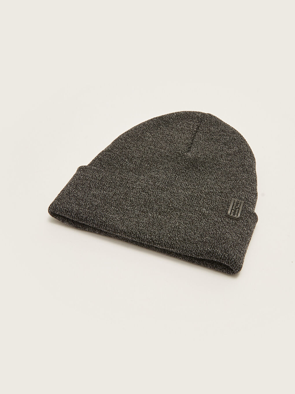 Label Detailed Men's Beanie-3