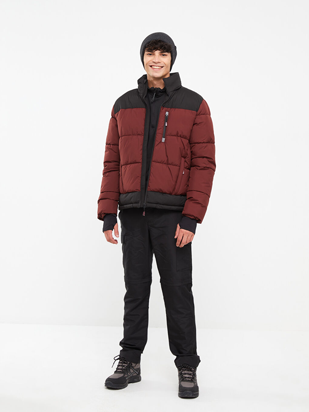 Label Detailed Men's Beanie-1