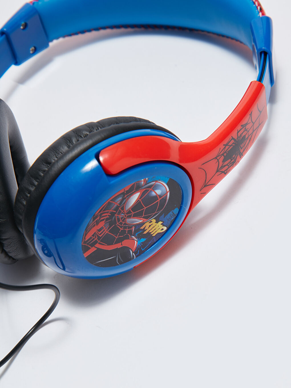 Spiderman Licensed On-Ear Headphones-2