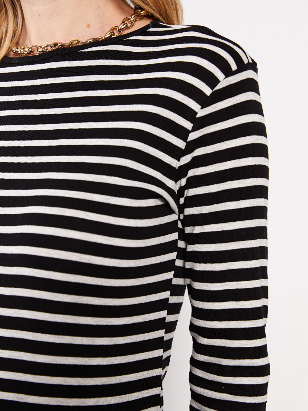 LCWAIKIKI Basic Crew Neck Striped Long Sleeve Women's Body -W25238Z8-LEG