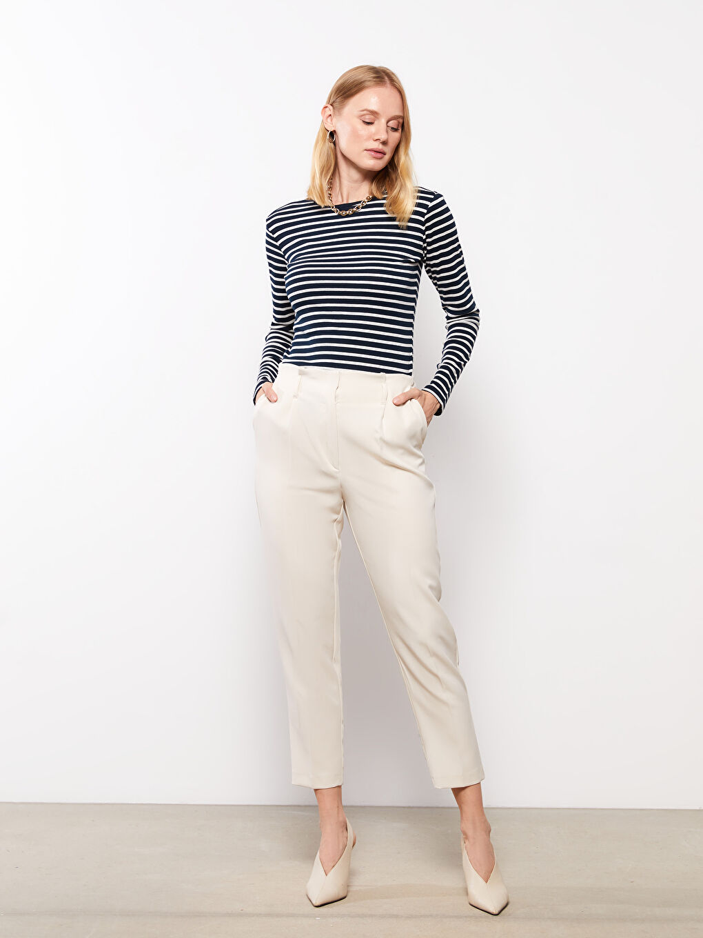 Crew Neck Striped Long Sleeve Women's Body-2