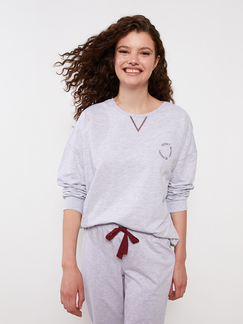 Gri Bisiklet Yaka Baskılı Uzun Kollu Kadın Pijama Takımı-2