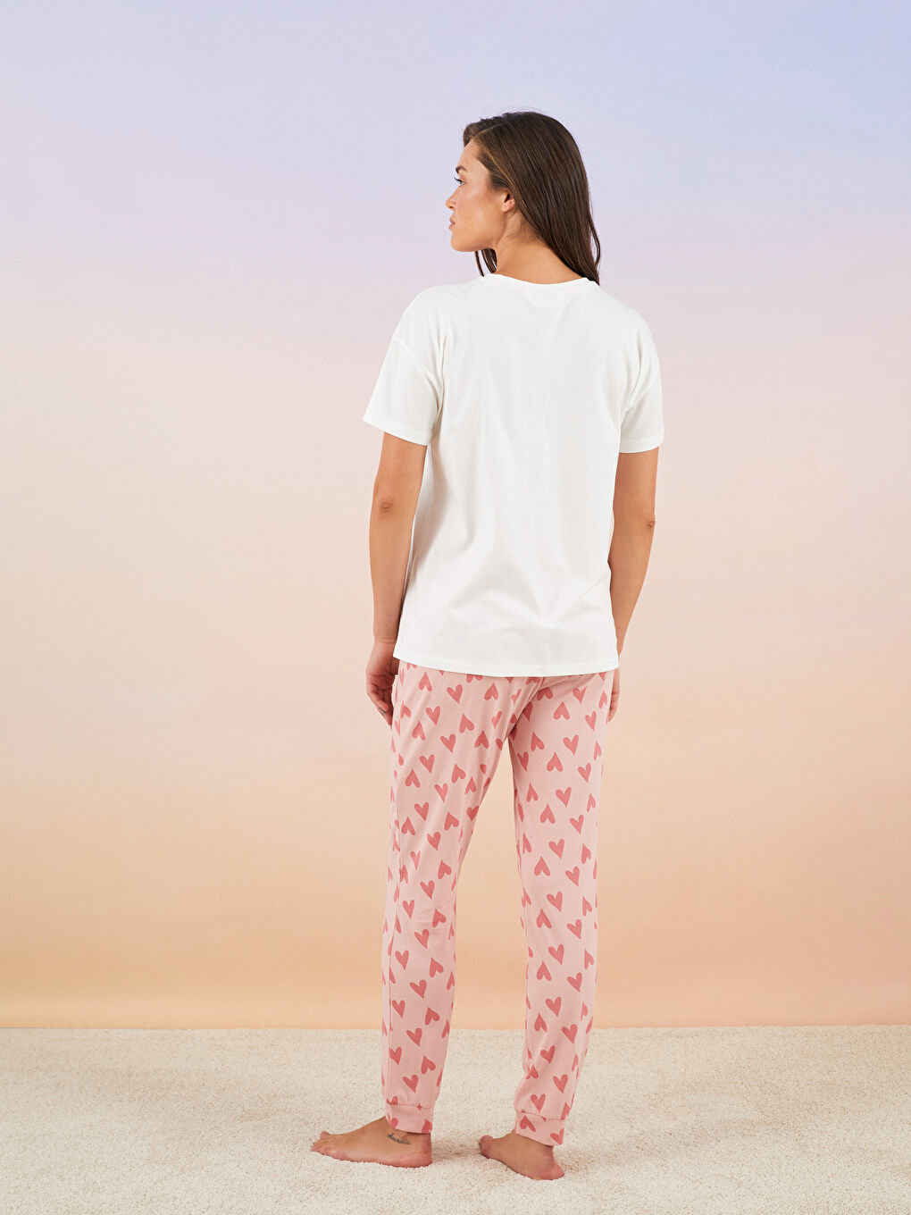 Pembe Bisiklet Yaka Baskılı Kısa Kollu Pamuklu Kadın Pijama Takımı-4