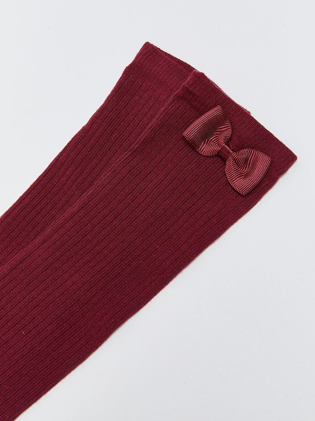 Bordo Fiyonk Detaylı Kız Çocuk Diz Altı Çorap-2