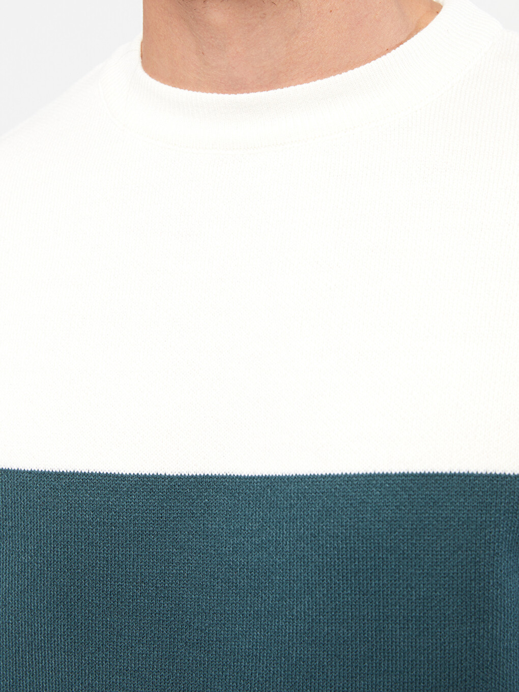 Crew Neck Long Sleeve Color Block Men's Knitwear Sweater-3