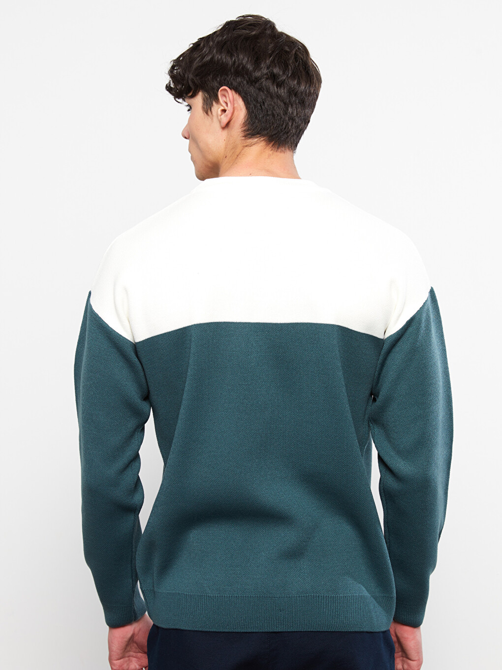 Crew Neck Long Sleeve Color Block Men's Knitwear Sweater-4