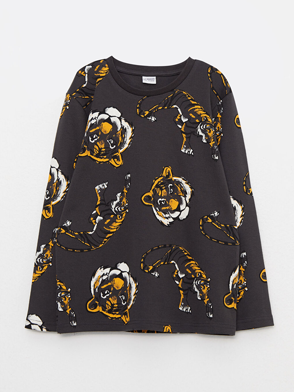 تيشيرت للأولاد بأكمام طويلة مطبوع برقبة دائرية