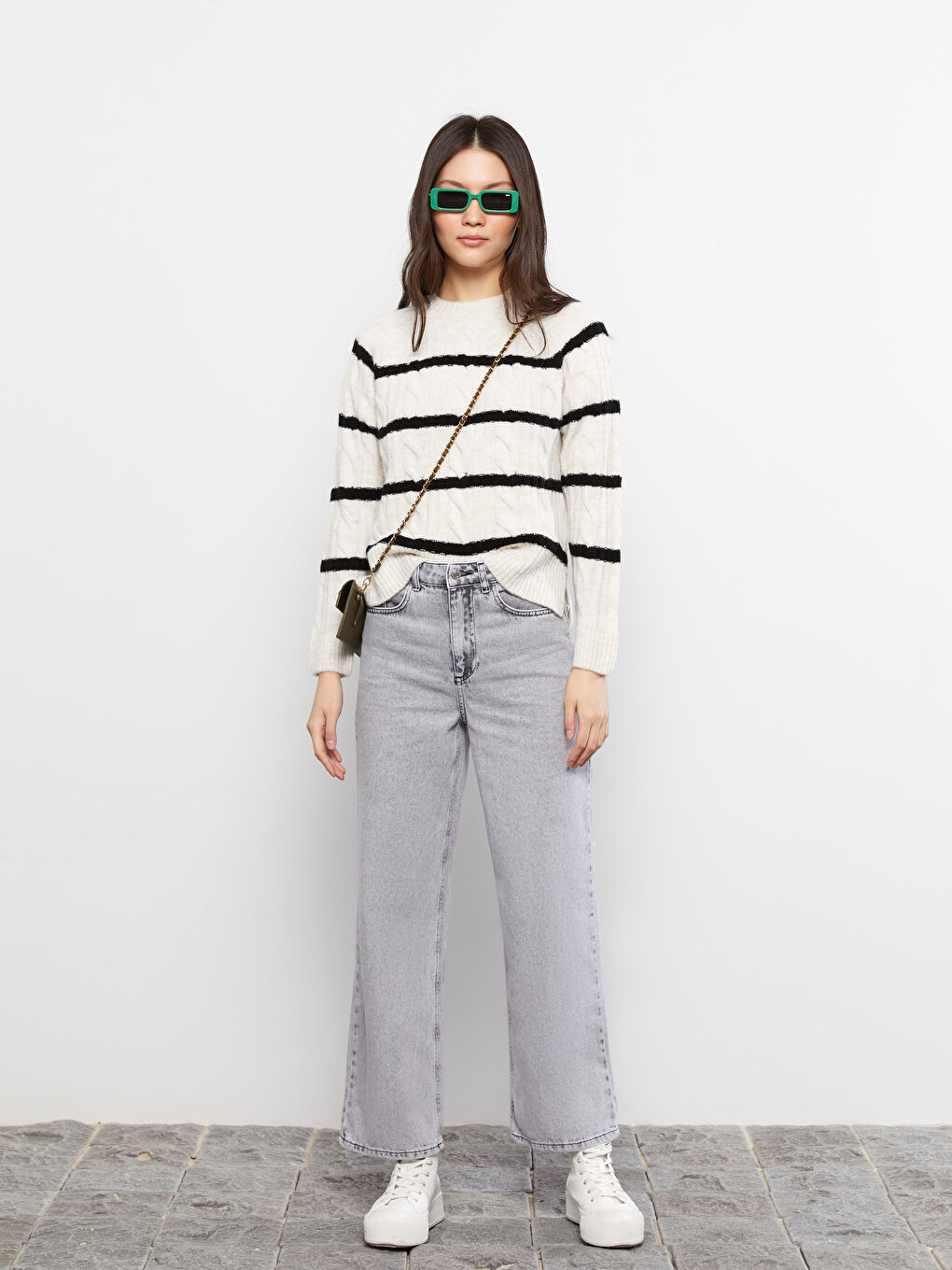 سترة تريكو كم طويل مخطط كول مدور نساء