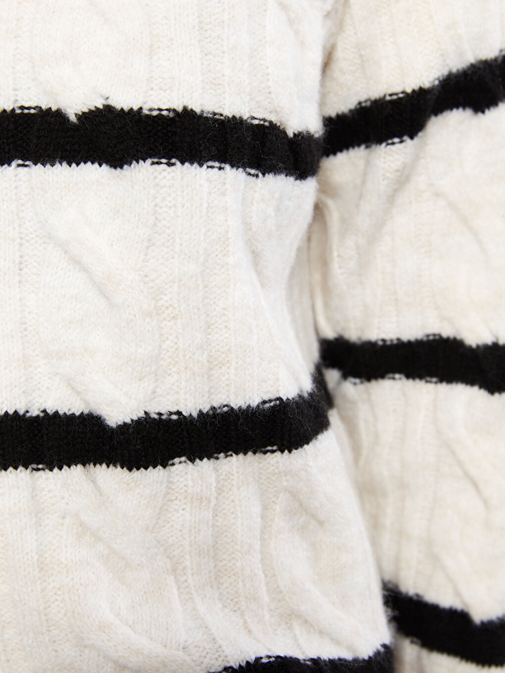 سترة تريكو كم طويل مخطط كول مدور نساء-3