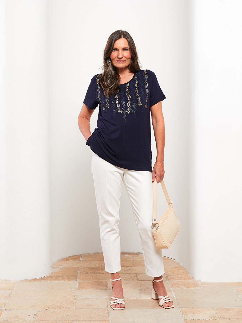 Crew Neck Patterned Short Sleeve Women's T-Shirt-1