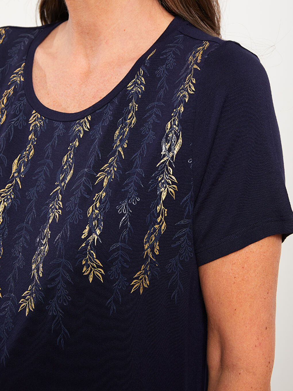 Crew Neck Patterned Short Sleeve Women's T-Shirt-3
