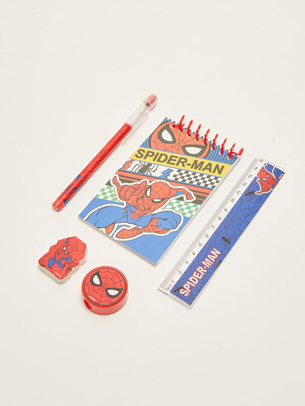 Spiderman Lisanslı Erkek Çocuk Kırtasiye Seti-1