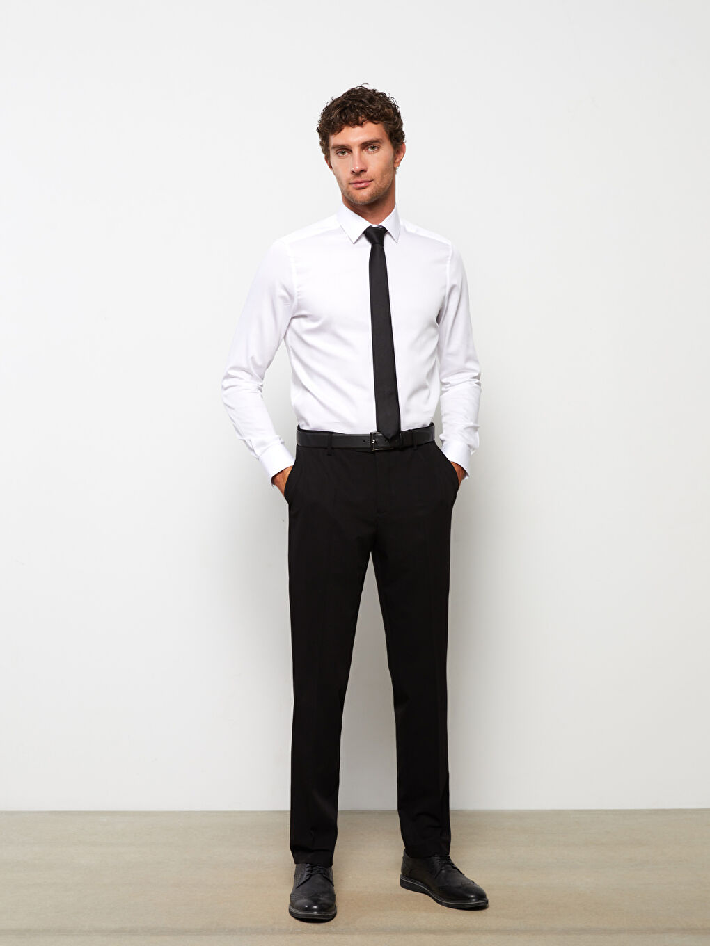 LCWAIKIKI Formal Siyah Slim Fit Erkek Pantolon - 1