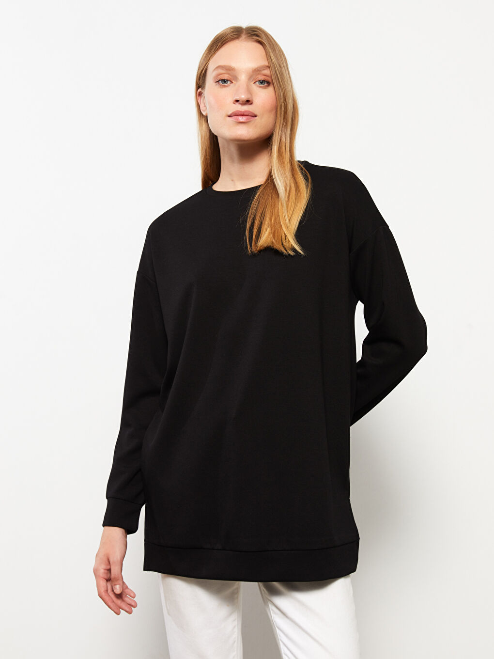 LCWAIKIKI Basic Crew Neck Plain Long Sleeve Women's Sweatshirt -W25871Z8-CVL