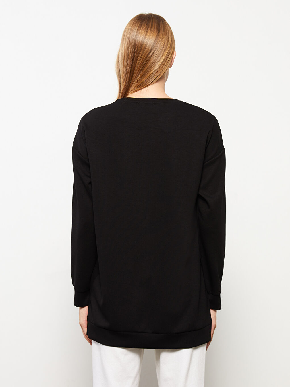 LCWAIKIKI Basic Crew Neck Plain Long Sleeve Women's Sweatshirt -W25871Z8-CVL