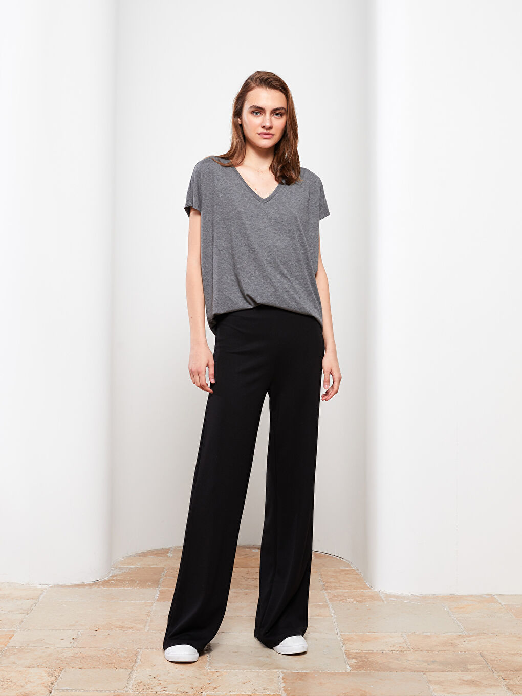 Siyah Kadın Beli Lastikli Düz Eşofman Altı