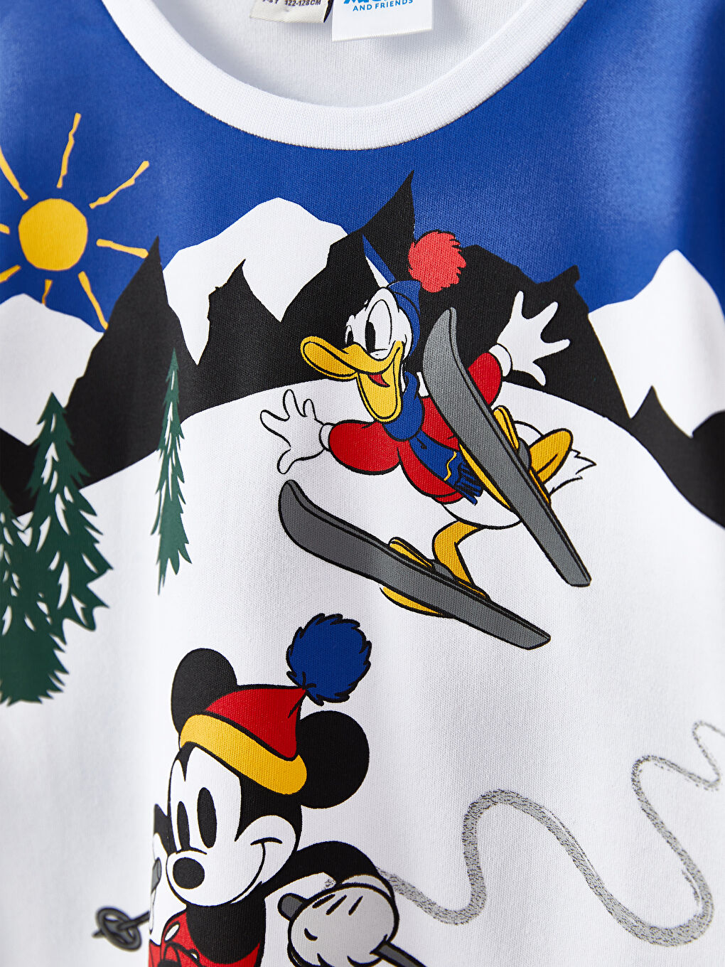 LCW Kids Crew Neck Mickey Mouse and Donald Duck Printed Long Sleeve Boy's T-Shirt -W25942Z4-R9K