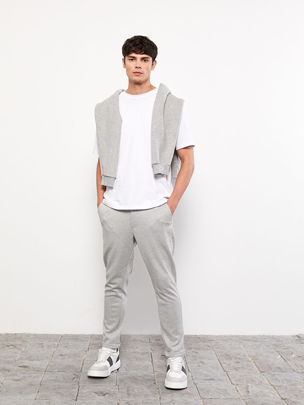 Gri Slim Fit Erkek Pantolon