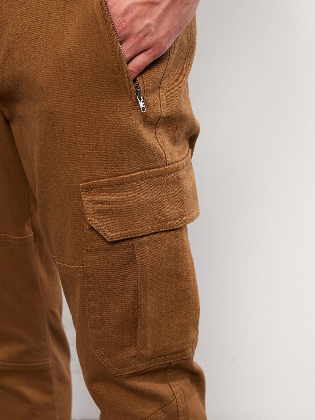 Slim Fit Twill Men's Cargo Trousers-2