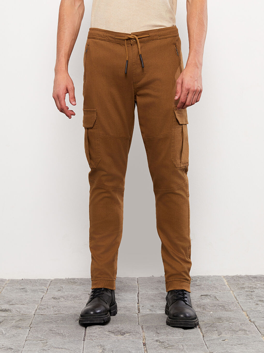 Slim Fit Twill Men's Cargo Trousers-3