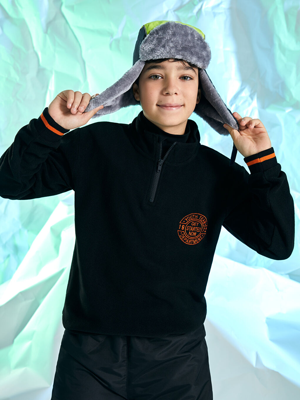 Turtle Neck Embroidered Long Sleeve Fleece Boy Sweatshirt -W26094Z4-CVL