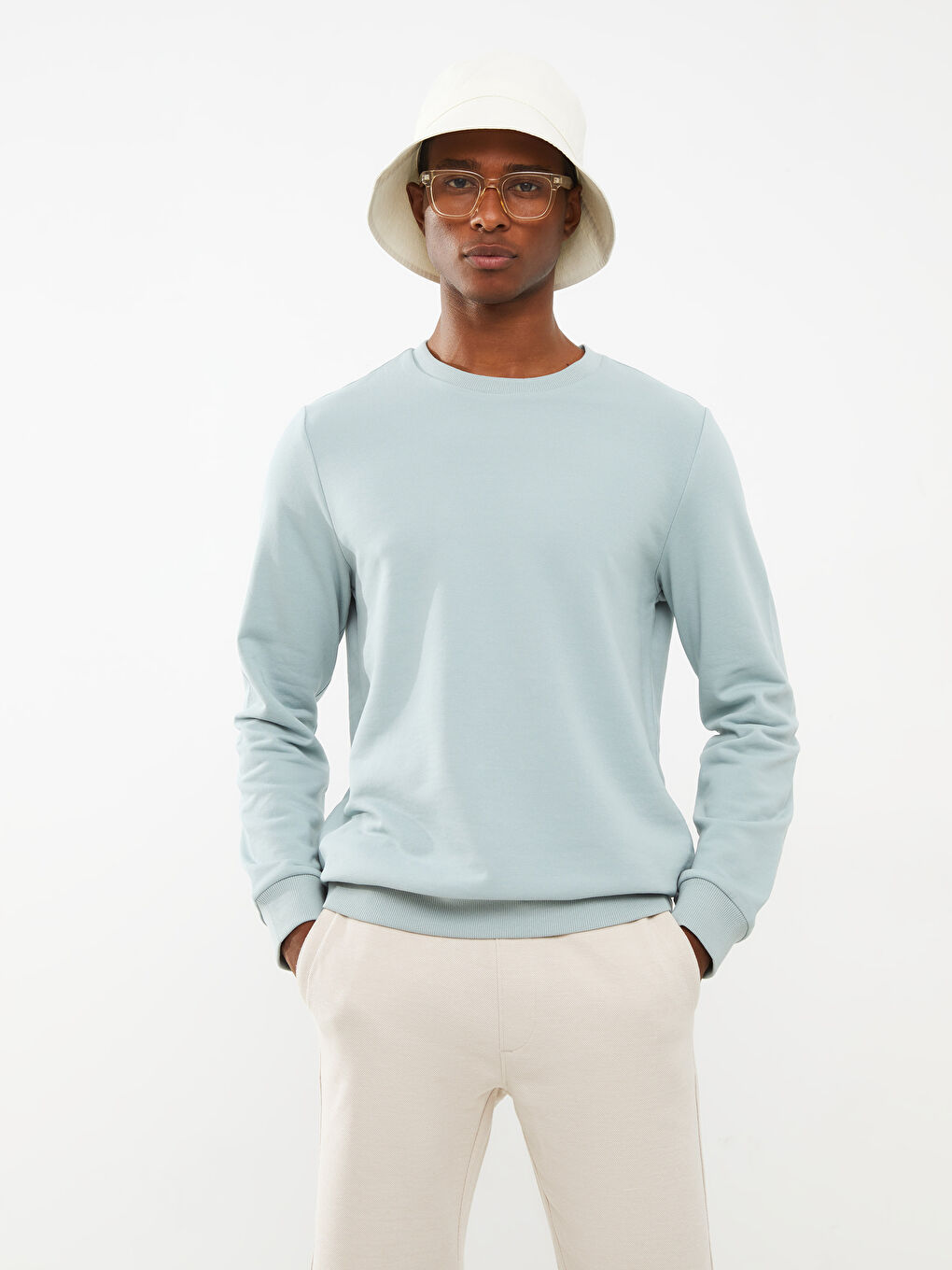 LCW Casual Pastel Mavi Bisiklet Yaka Uzun Kollu Erkek Sweatshirt - 1