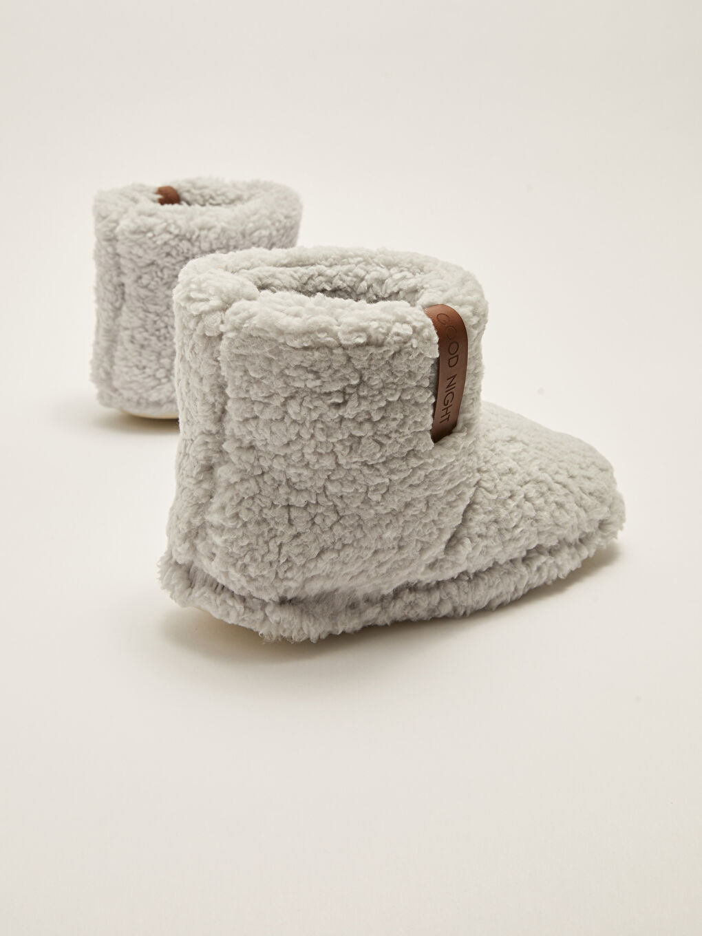 Gri Pelüş Kadın Ev Botu-4