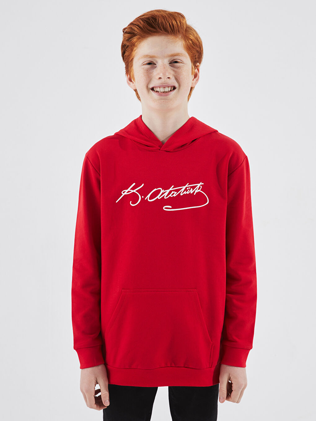 LCW Kids Kırmızı Atatürk İmza Baskılı Erkek Çocuk Hoodie