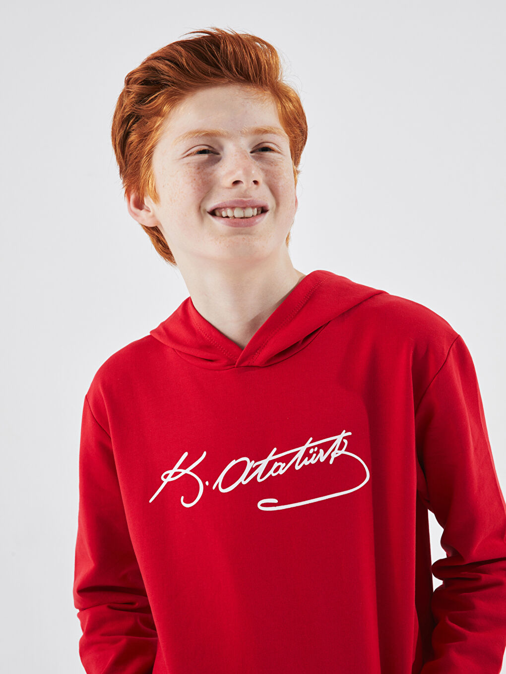 LCW Kids Kırmızı Atatürk İmza Baskılı Erkek Çocuk Hoodie - 1