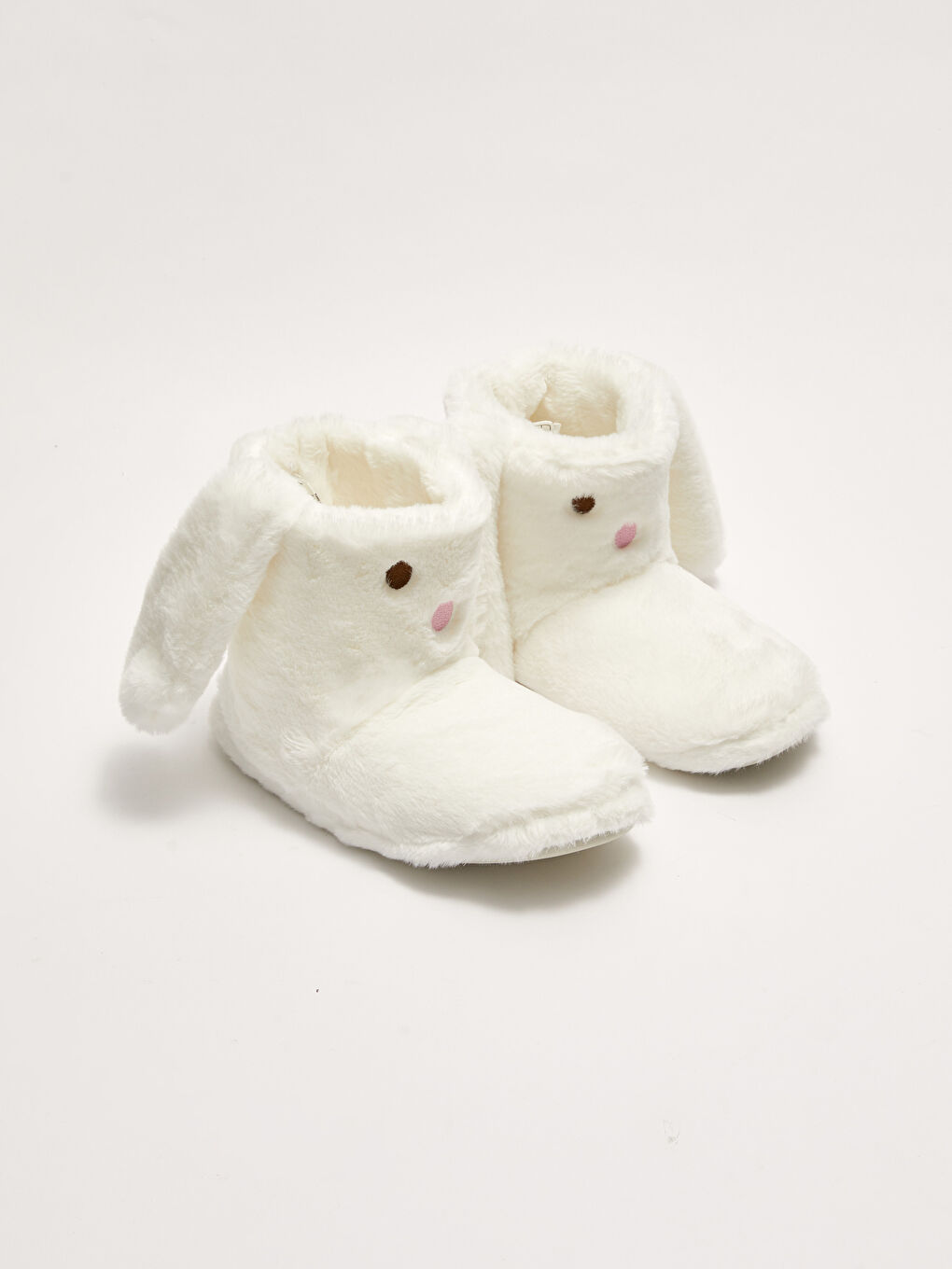 Ekru 3D Aplike Detaylı Pelüş Kadın Ev Botu