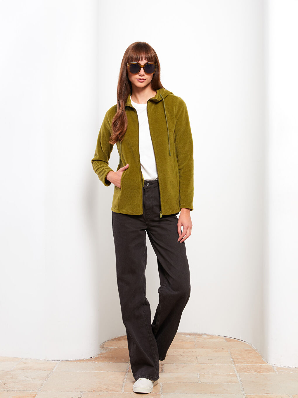 Yeşil Kapüşonlu Düz Uzun Kollu Polar Kadın Spor Hırka-1