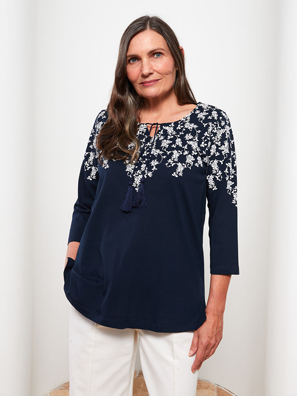 Tie Collar Patterned Cotton Women's T-Shirt-1