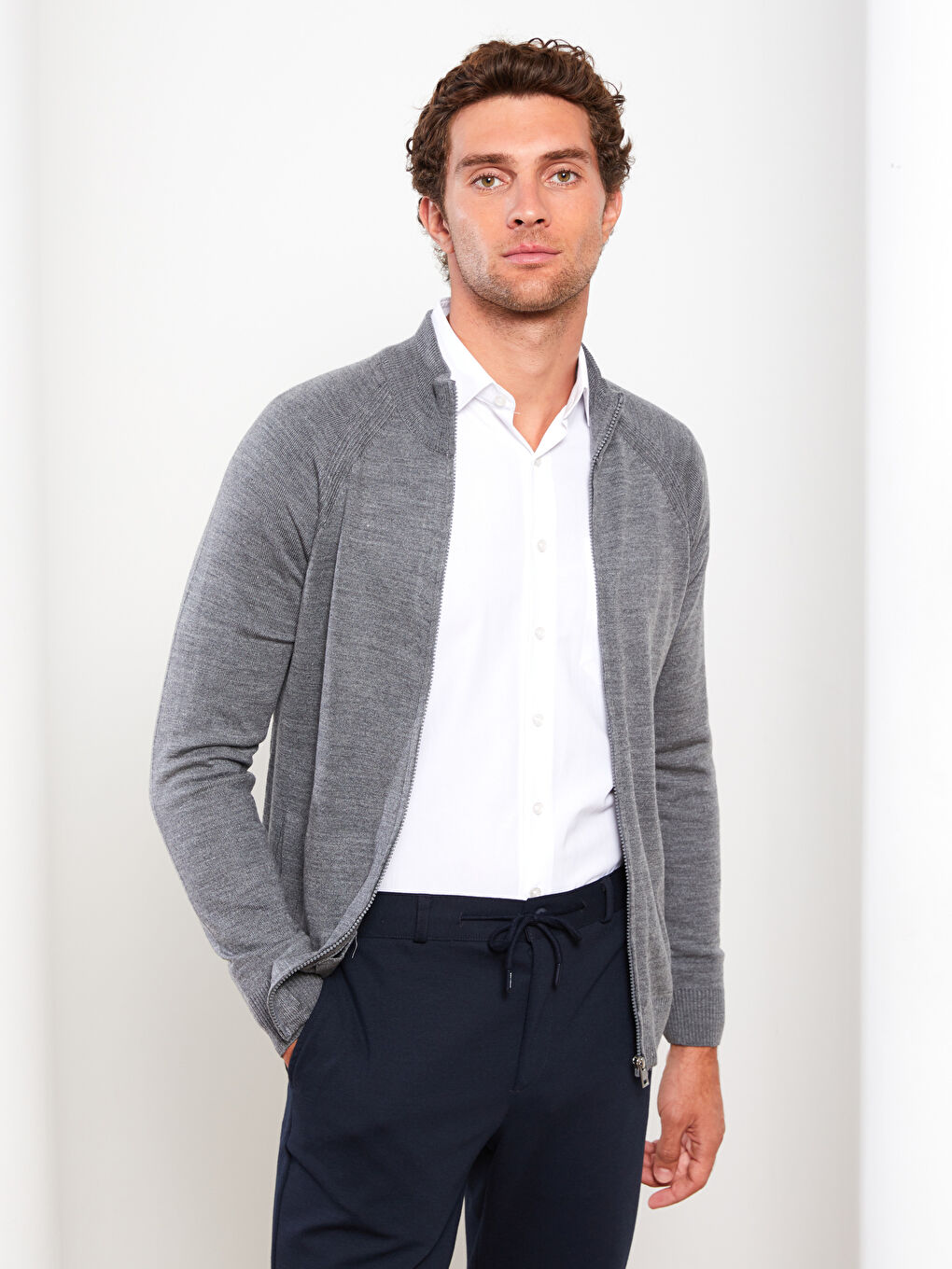 Gri Standart Kalıp Dik Yaka Erkek Triko Hırka