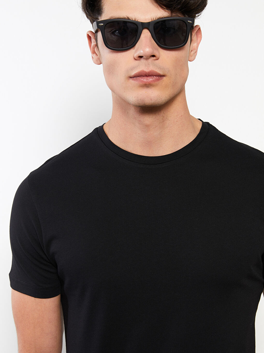 LCWAIKIKI Basic Crew Neck Jersey Men's T-Shirt -W26302Z8-CVL