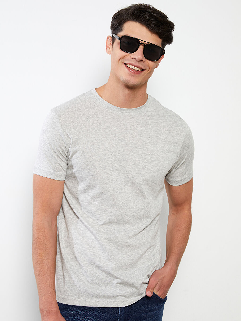 Gri Bisiklet Yaka Penye Erkek Tişört-1