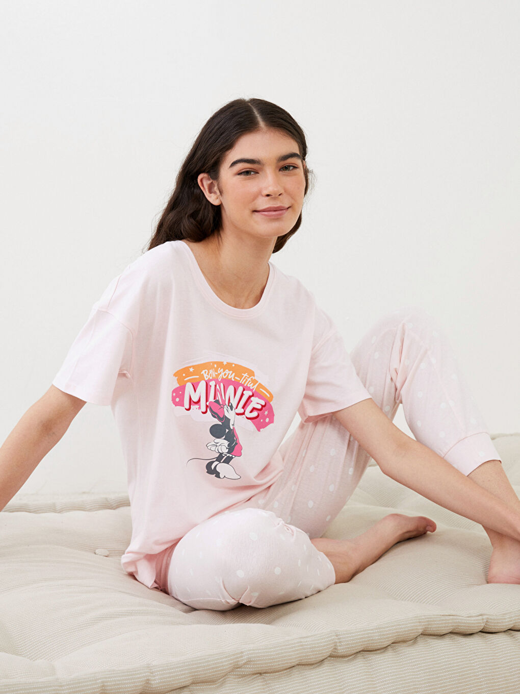 Crew Neck Minnie Mouse Printed Short Sleeve Cotton Women's Pajamas Set