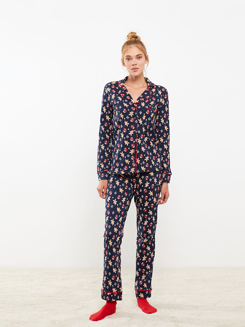 Shirt-Kragen Neujahrsmotiv Langarm Baumwolle Pyjama-Set für Damen-1