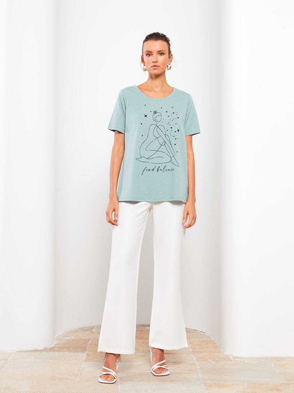 Crew Neck Printed Short Sleeve Women's T-Shirt-3