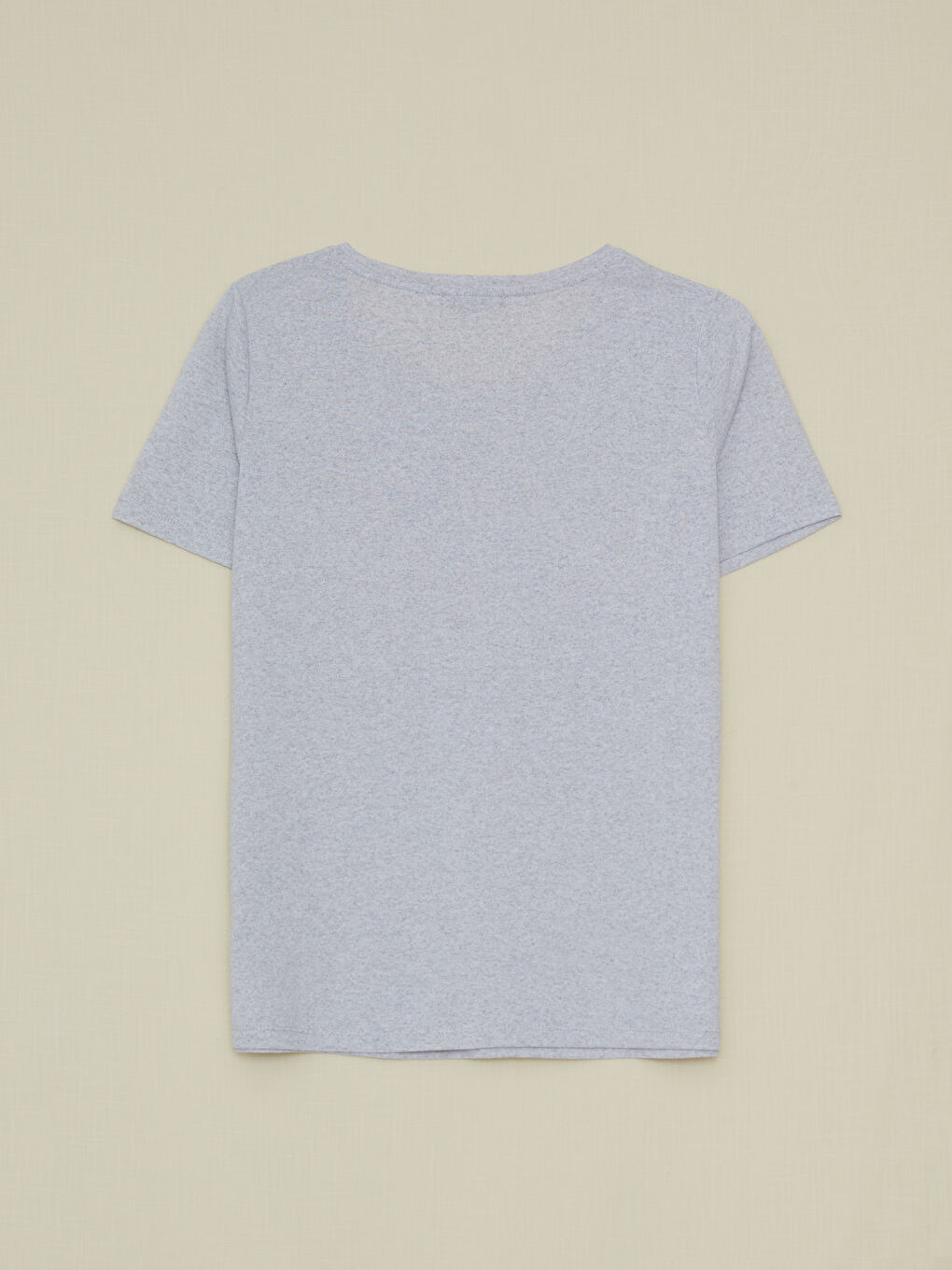 تيشيرت نسائي بأكمام قصيرة وياقة دائرية مطبوع-7