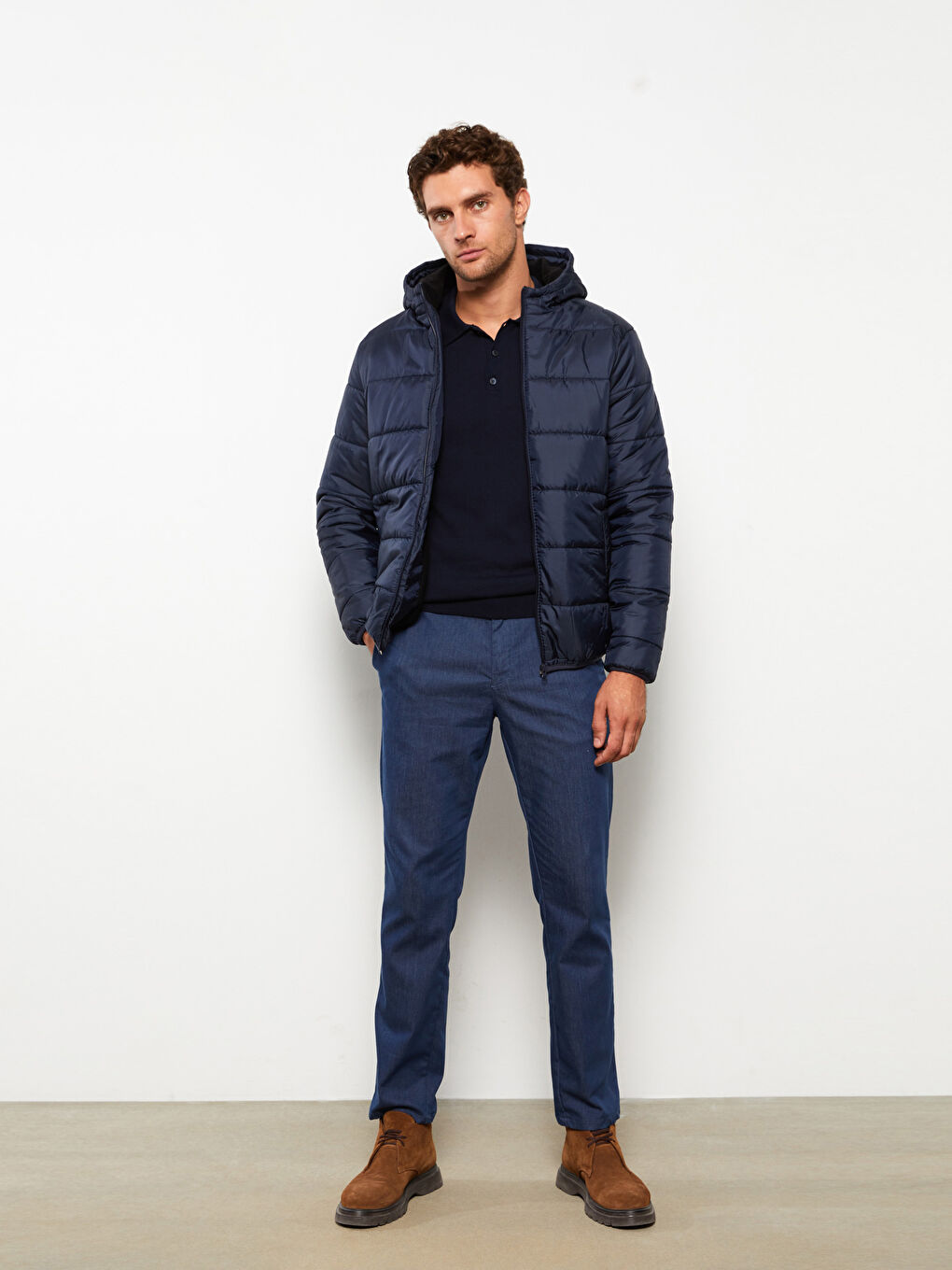 Lacivert Standart Kalıp Kapüşonlu Erkek Şişme Mont