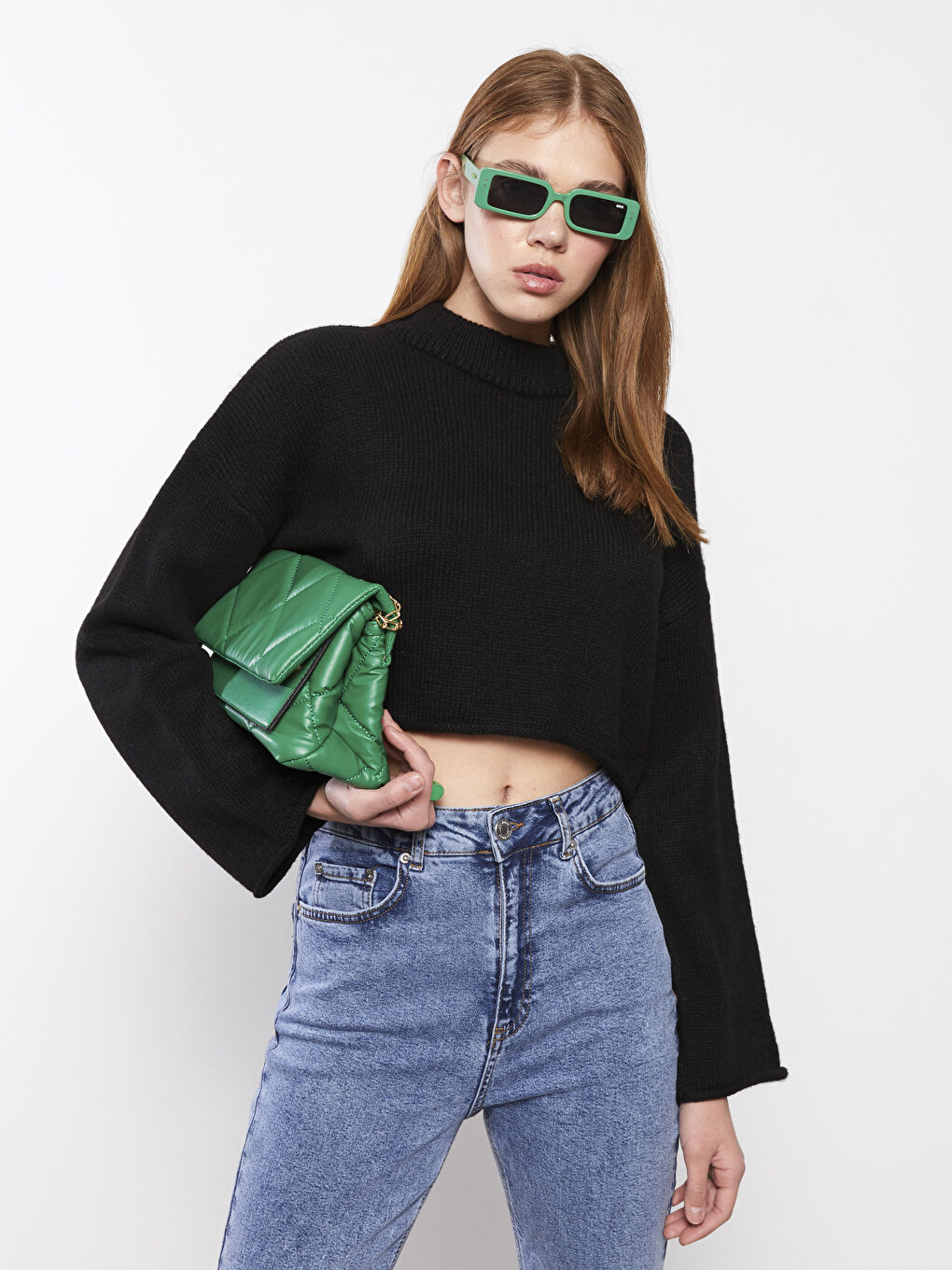 Siyah Yarım Balıkçı Yaka Kadın Triko Kazak