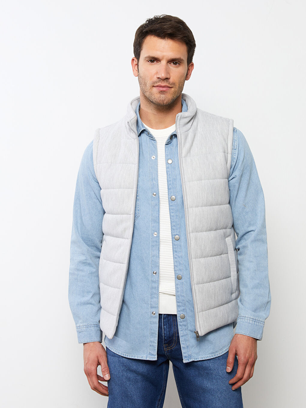 Gri Standart Kalıp Dik Yaka Erkek Yelek-2