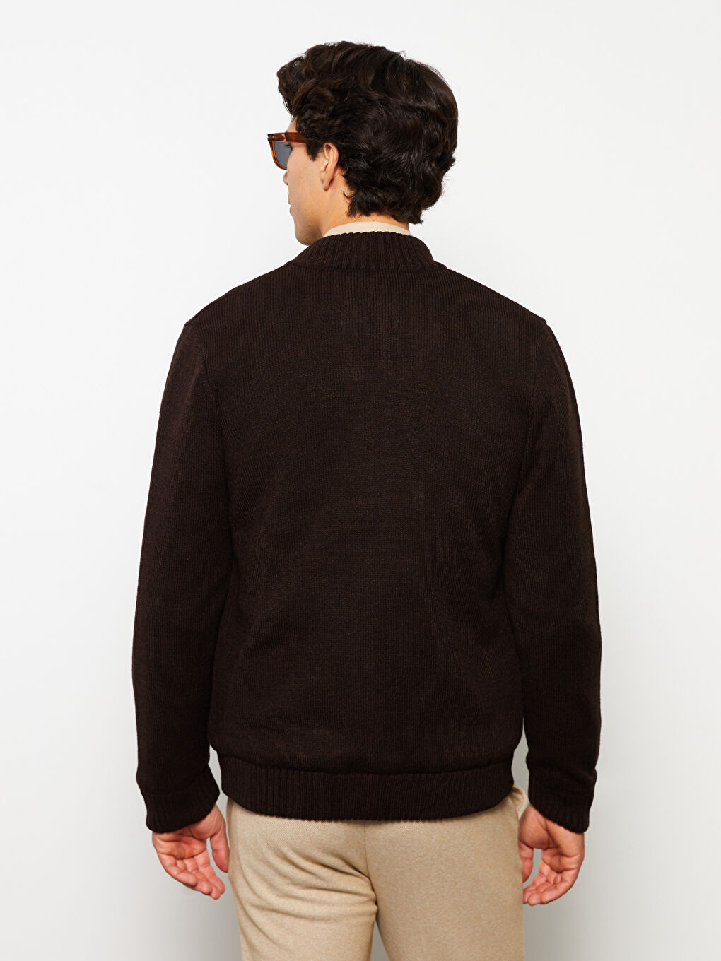 Kahverengi Standart Kalıp Dik Yaka Uzun Kollu Erkek Triko Hırka-4