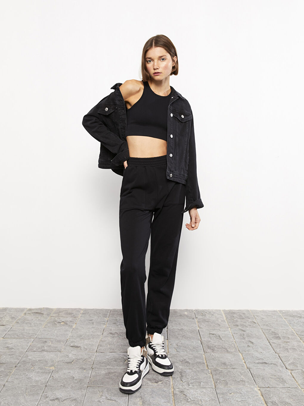LCW Vision Damen Jogginghose mit elastischem Bund und schlichtem Design -W26555Z8-RQN