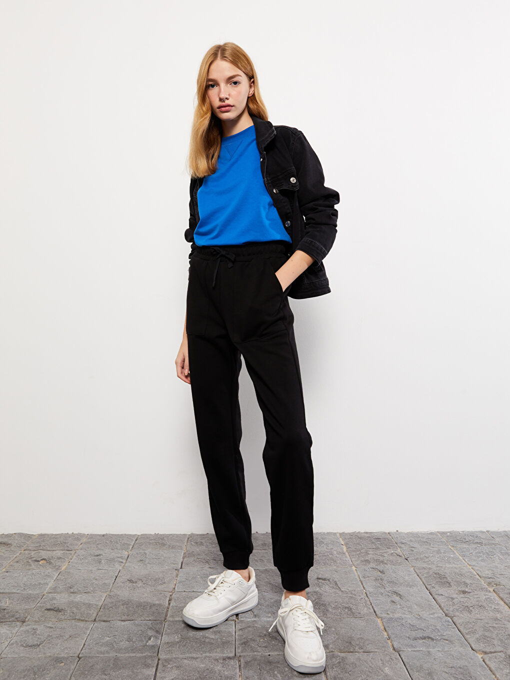 LCW Vision Elasticated Waist Women's Thick Jogger Sweatpants -W26622Z8-RQN