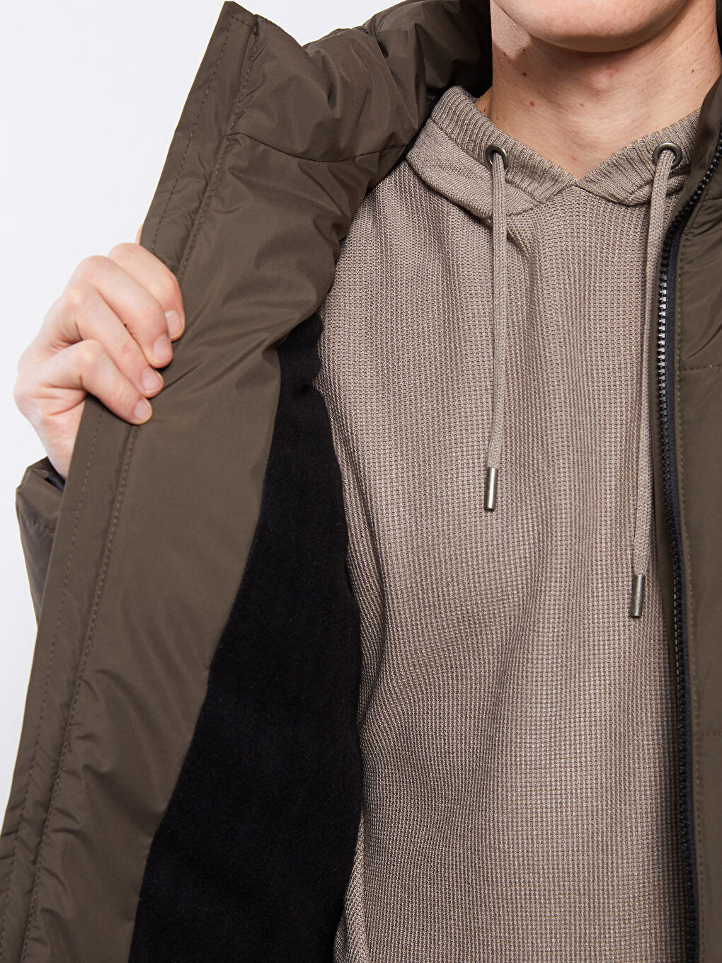 Standard Fit Trichterkragen Herren Steppmantel-3