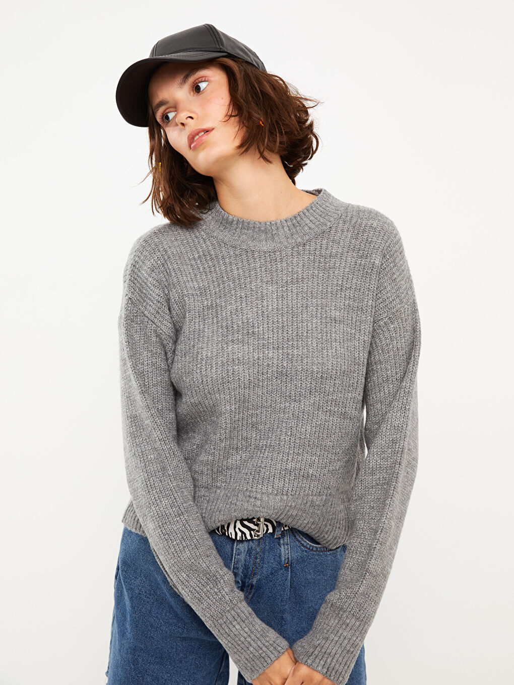 Pulover Tricotat Simplu cu Mânecă Lungă și Guler Rotund pentru Femei-1