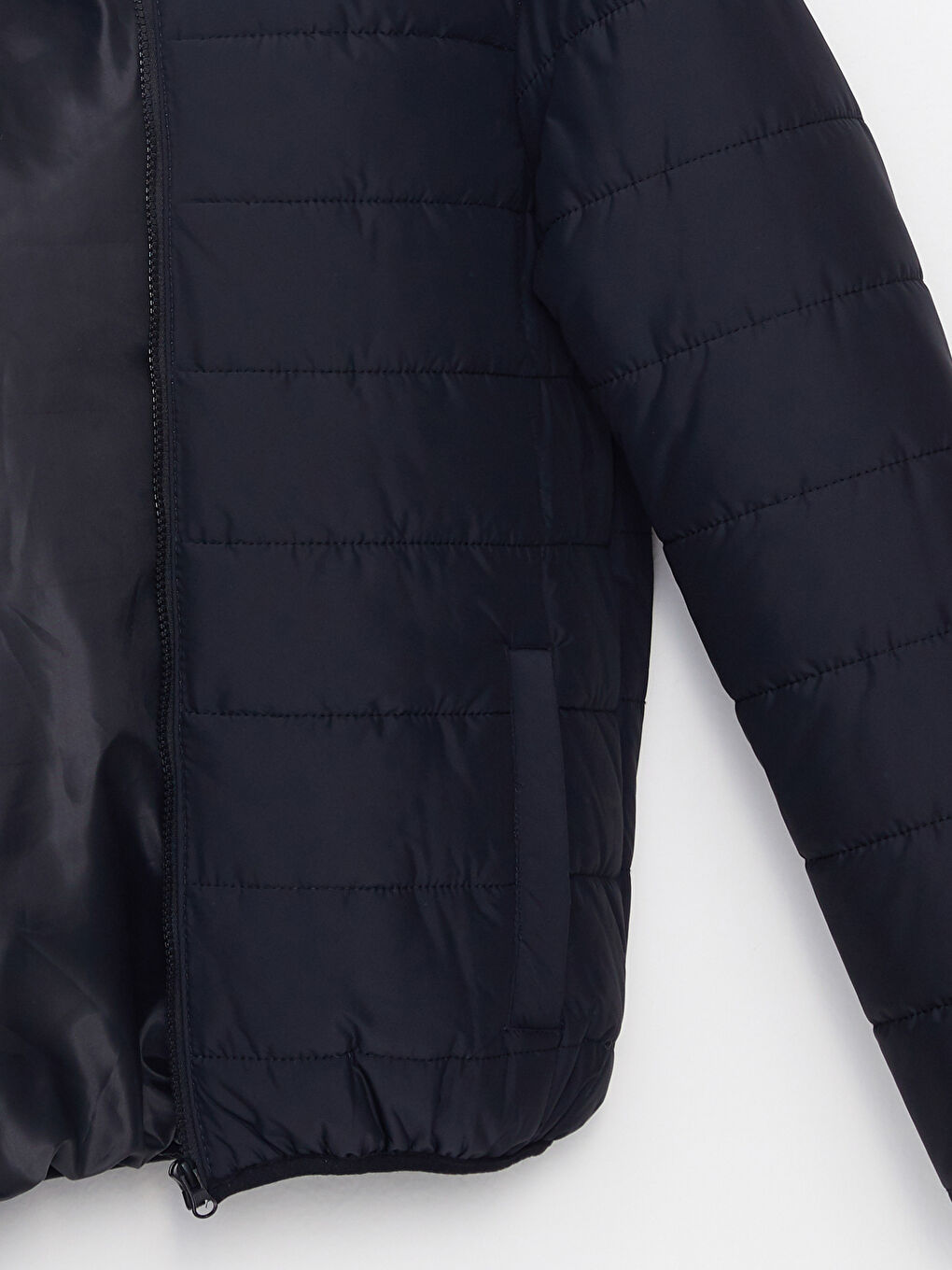 Lacivert Standart Kalıp Kapüşonlu Erkek Şişme Mont-6