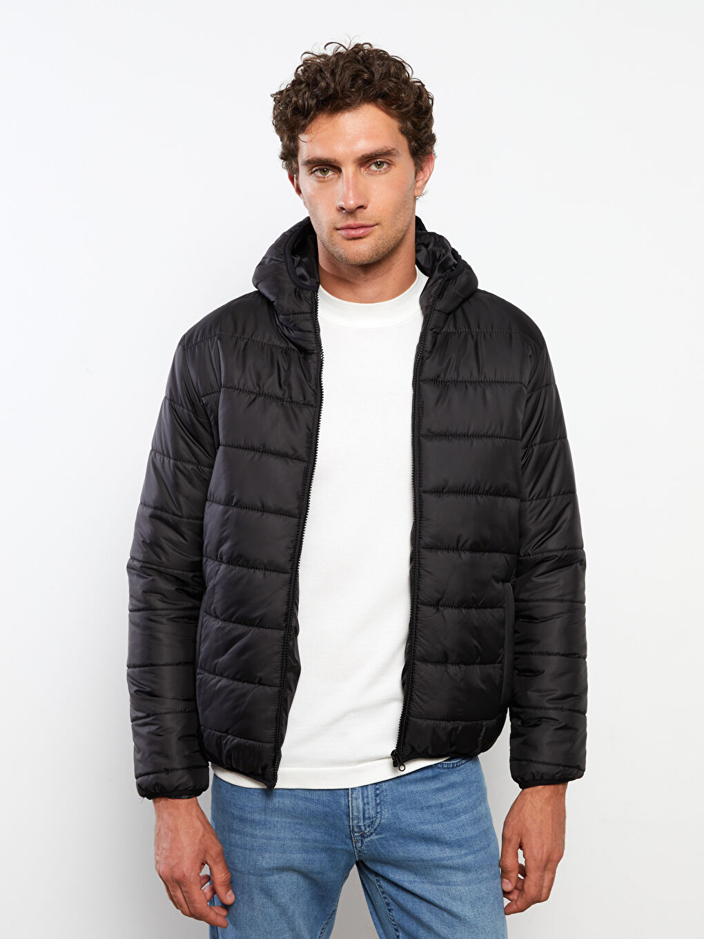 Regular Fit Steppmantel für Herren mit Kapuze-1